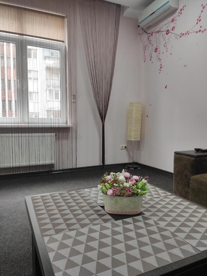 Lux Apart Lviv Apartments Exterior photo