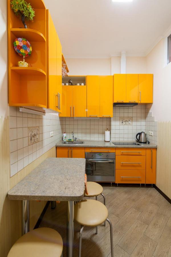 Lux Apart Lviv Apartments Exterior photo